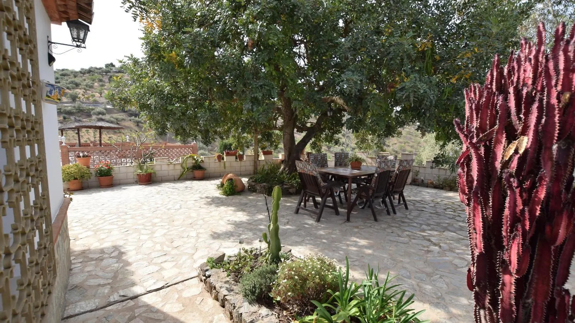 Charming Villa With Private Pool Near Arenas