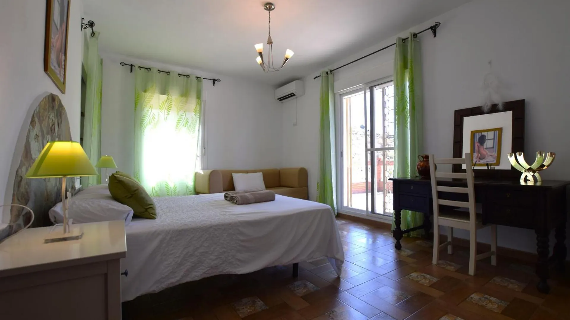 Charming Villa With Private Pool Near Arenas