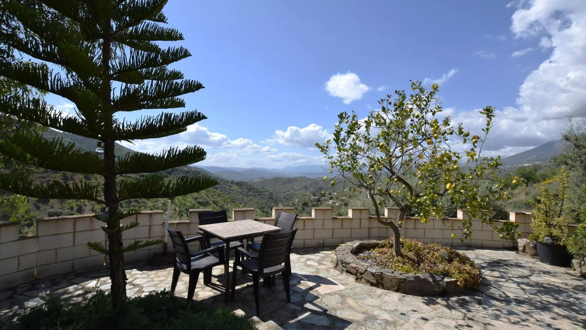 Charming Villa With Private Pool Near Arenas Spain