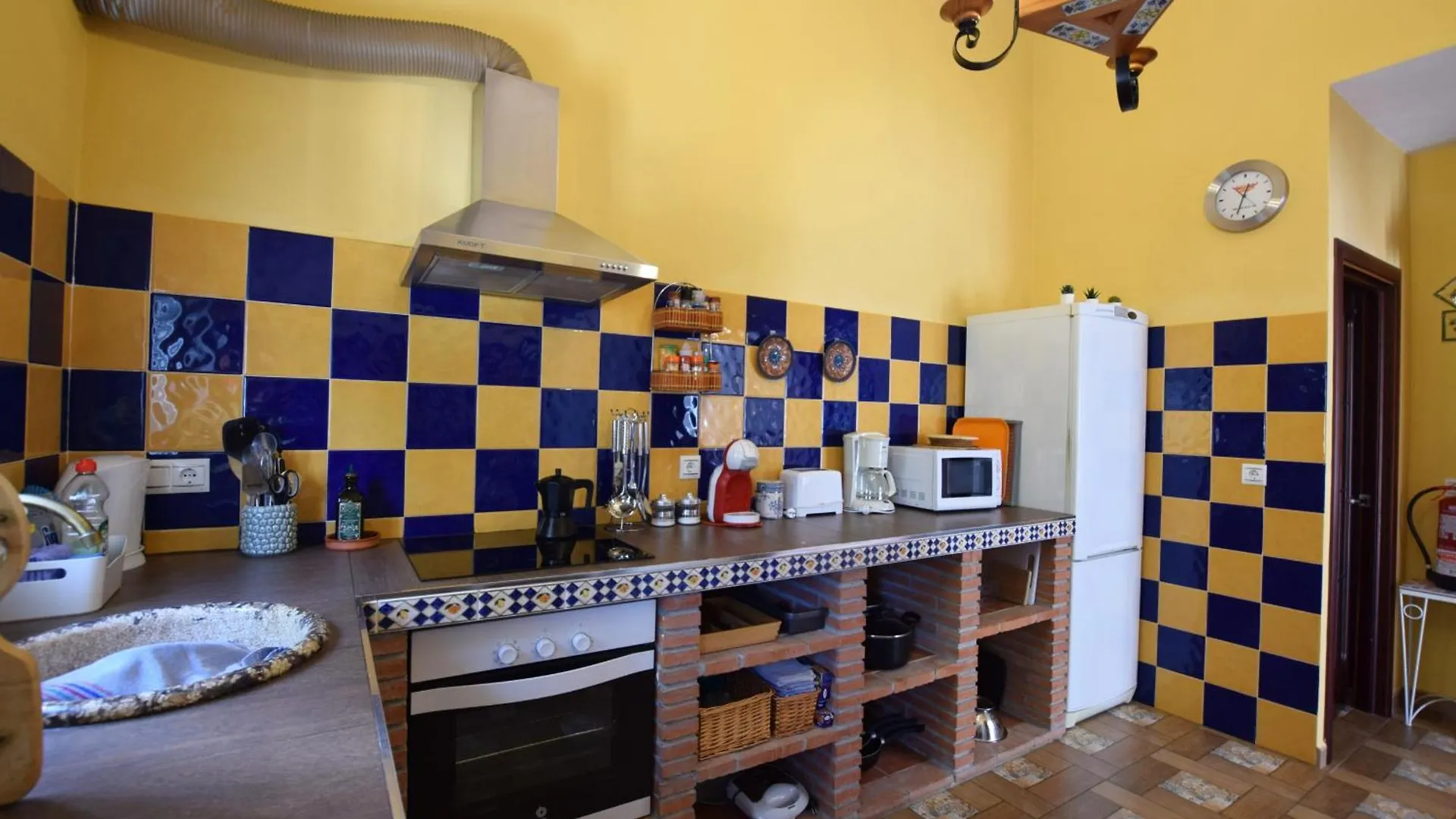 Charming Villa With Private Pool Near Arenas Arenas (Malaga)